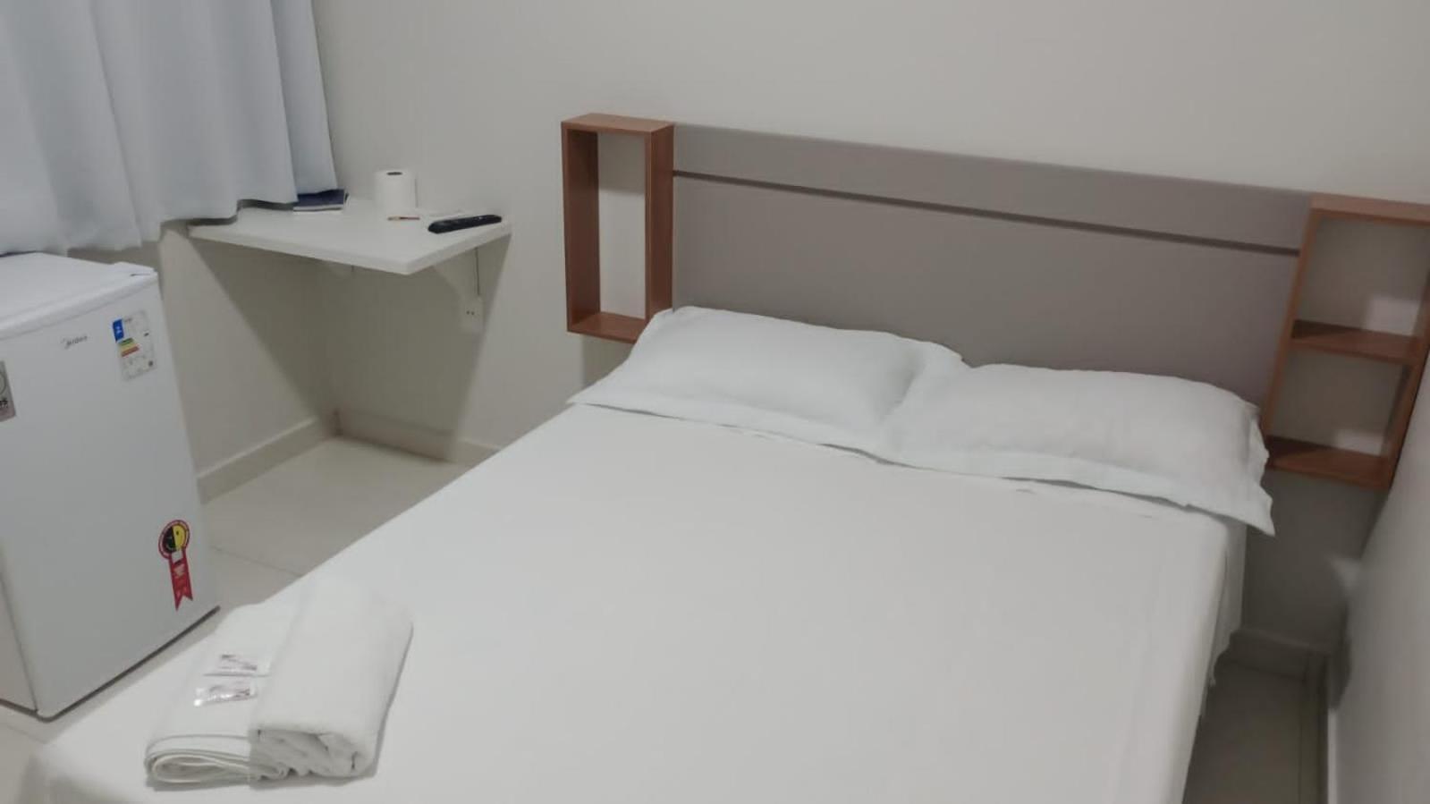 Hotel California Barreiras  Bagian luar foto