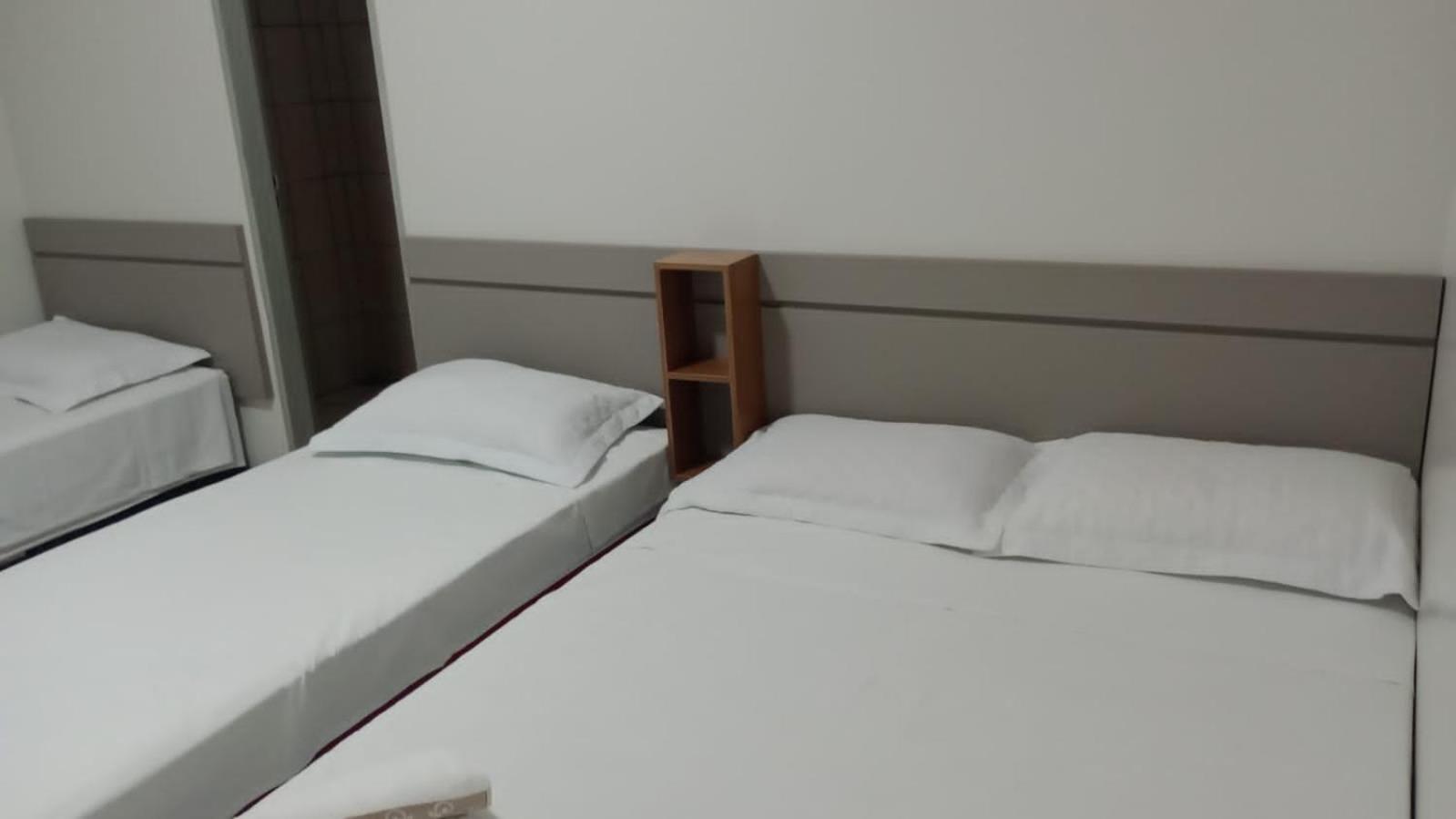 Hotel California Barreiras  Bagian luar foto